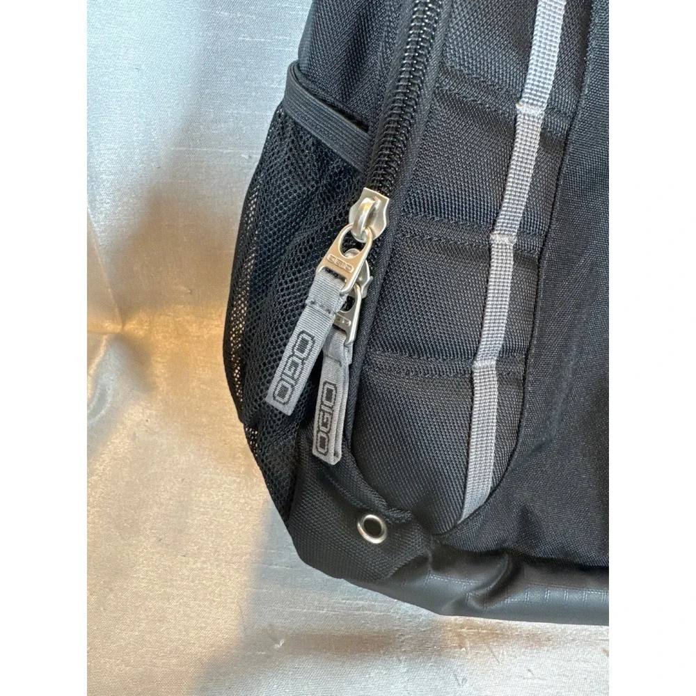 Ogio Sikich Black Backpack‎ Laptop Travel School Work Carry On Book Bag